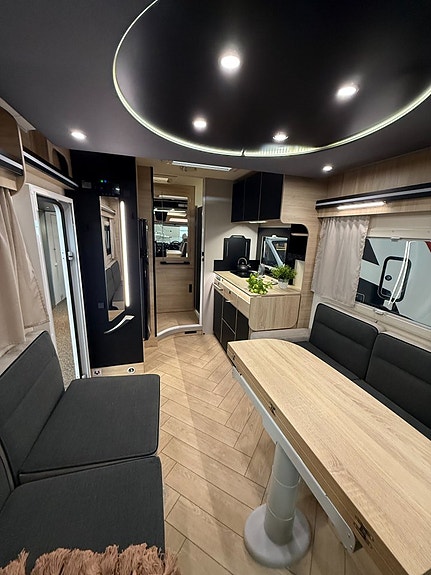 CHALLENGER 2060 Sport Edition Stor lounge, dieselvärmare m elpatron, bra garage m.m! 12 of 21