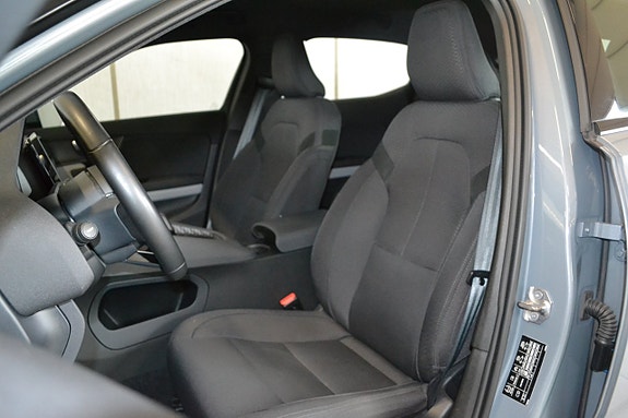 Polestar 2 5 of 12