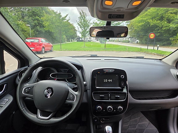 Renault Clio 5 of 7