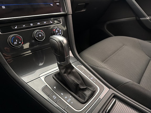 Volkswagen Golf I 20 of 24