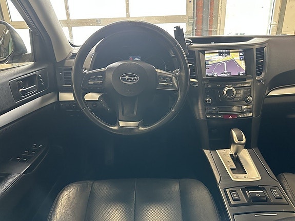 Subaru Outback 11 of 25
