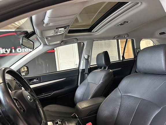 Subaru Outback 8 of 25