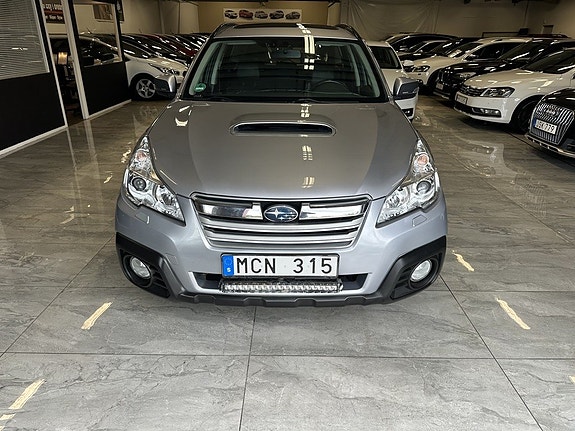 Subaru Outback 13 of 25