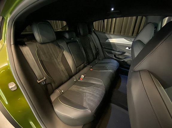 Peugeot 408 10 of 30
