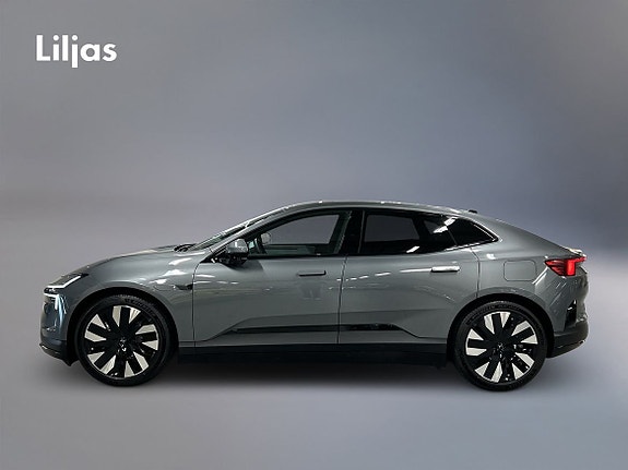 Polestar 4 2 of 11