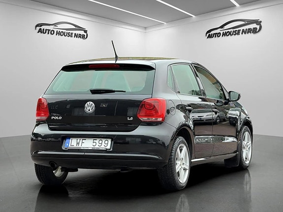 Volkswagen Polo 9 of 21