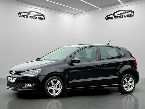 Volkswagen Polo 2 of 21