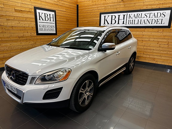 Volvo XC60 2 of 24