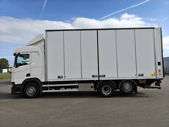 Scania R450 6x2*4 Fjärrbil 3 of 8