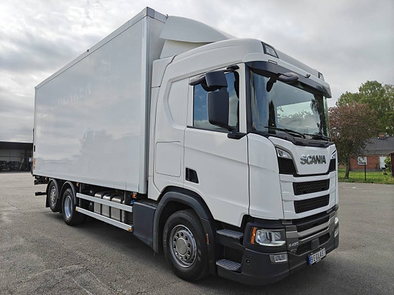 Scania R450 6x2*4 Fjärrbil 2 of 8
