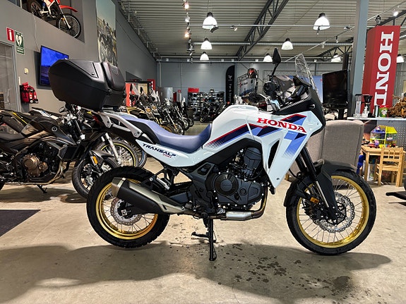 Honda XL750 Transalp #Endast 200 mil# 2 of 12