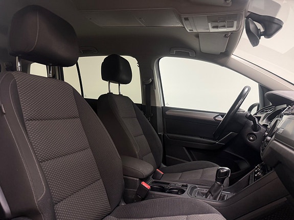 Volkswagen Touran 11 of 19