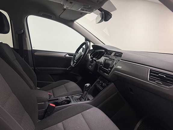 Volkswagen Touran 10 of 19
