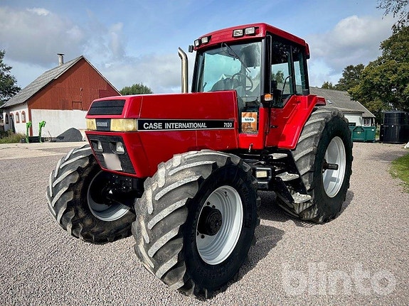 Traktor CASE IH 7130