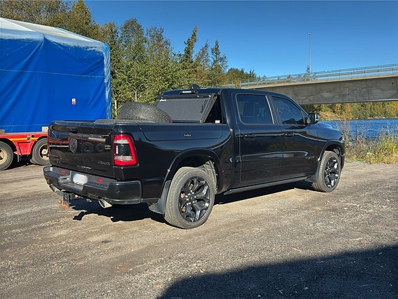 Lätt lastbil RAM Hemi V8 Limited 5 of 6