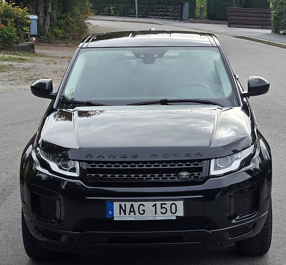 Land Rover Range Rover Evoque 3 of 28