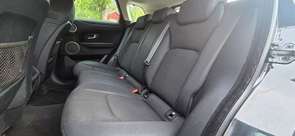 Land Rover Range Rover Evoque 28 of 28