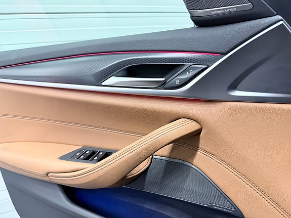 BMW 520d 14 of 27