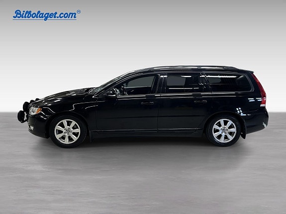 Volvo V70 3 of 7