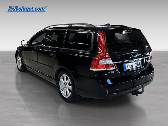 Volvo V70 4 of 7
