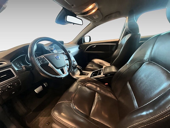 Volvo XC70 10 of 20
