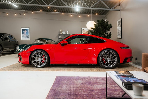 Porsche 911 Carrera S 6 of 30