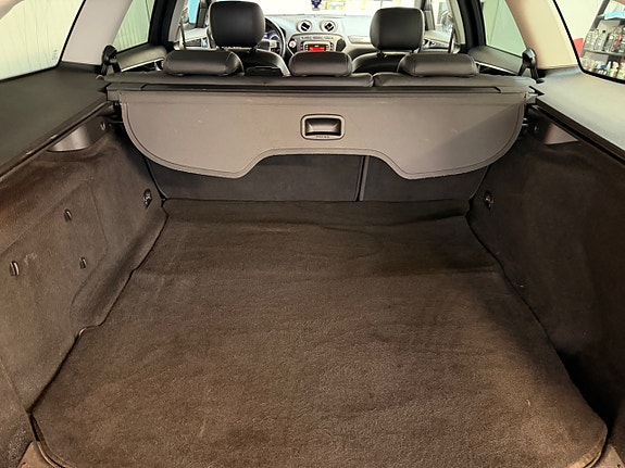 Ford Mondeo 13 of 20