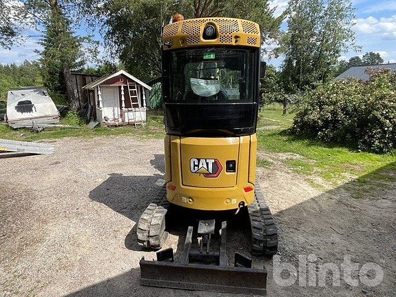 Minigrävare med redskap CAT 302 5 of 6