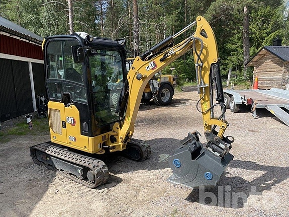 Minigrävare med redskap CAT 302 4 of 6