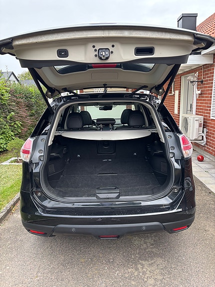 Nissan X-Trail 4 of 6