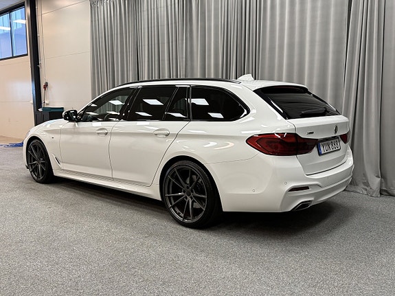 BMW 520d 3 of 23