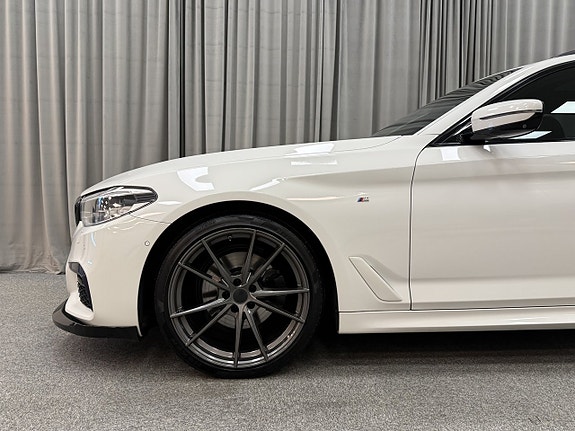 BMW 520d 4 of 23