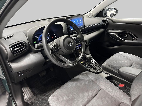 Toyota Yaris 14 of 19