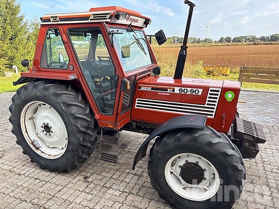 Traktor FIAT 90-90DT - 2584 timmar 4 of 6