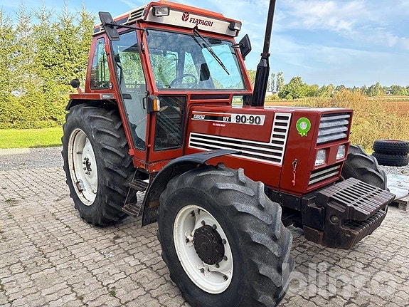 Traktor FIAT 90-90DT - 2584 timmar 3 of 6