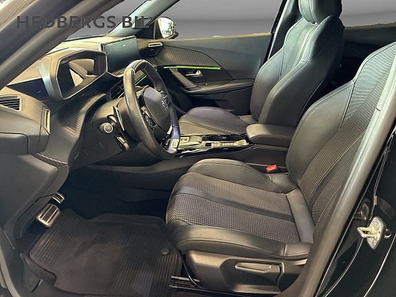 Peugeot 2008 7 of 18