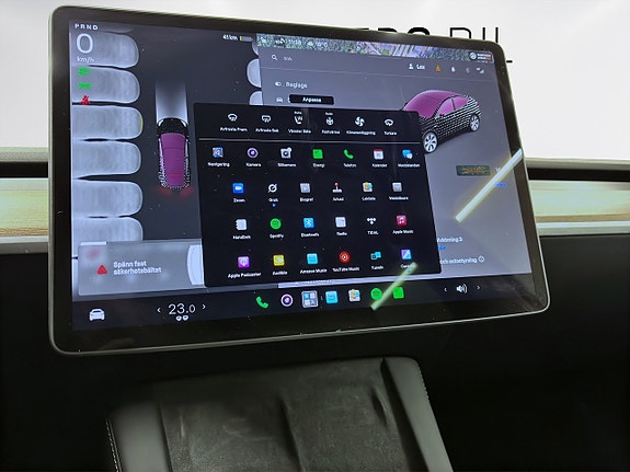 Tesla Model Y 20 of 20