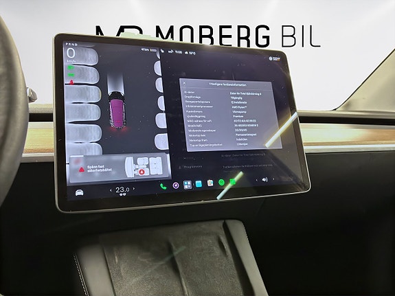 Tesla Model Y 18 of 18