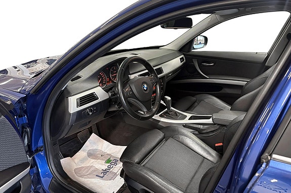 BMW 320d 10 of 22
