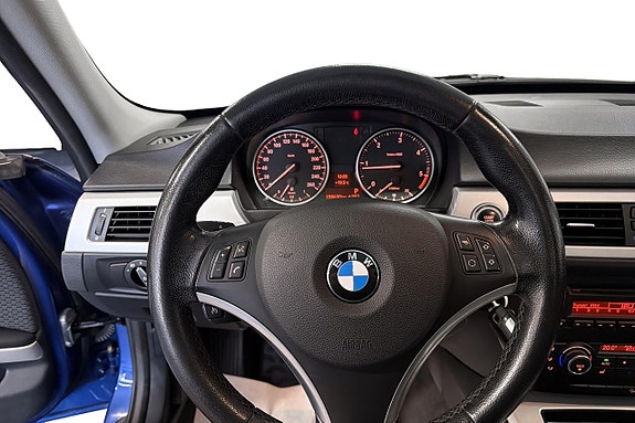 BMW 320d 14 of 22