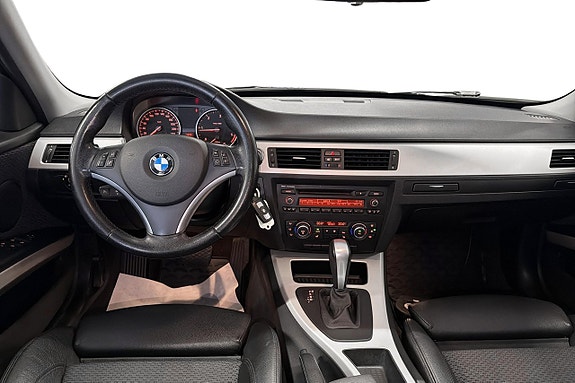 BMW 320d 13 of 22