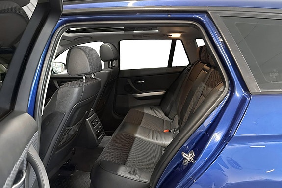 BMW 320d 22 of 22