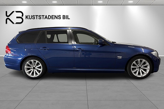 BMW 320d 2 of 22