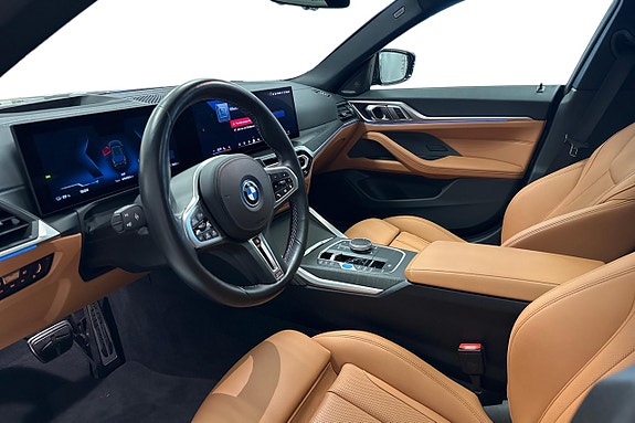 BMW i4 14 of 18