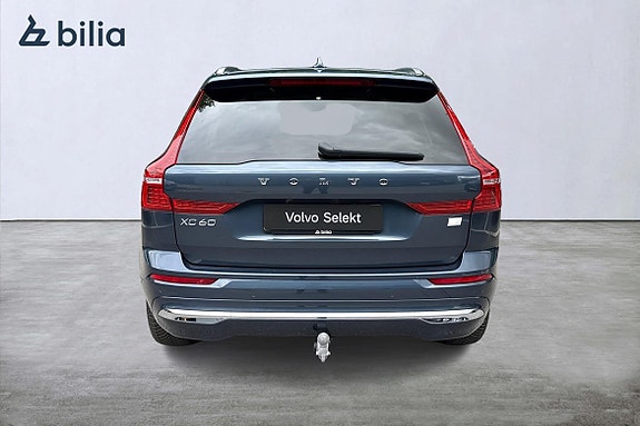 Volvo XC60 5 of 23