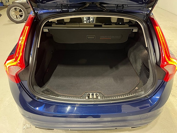 Volvo V60 12 of 21