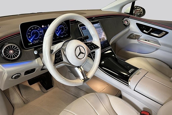 Mercedes-Benz EQE300 8 of 14