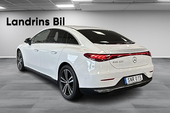 Mercedes-Benz EQE300 6 of 14