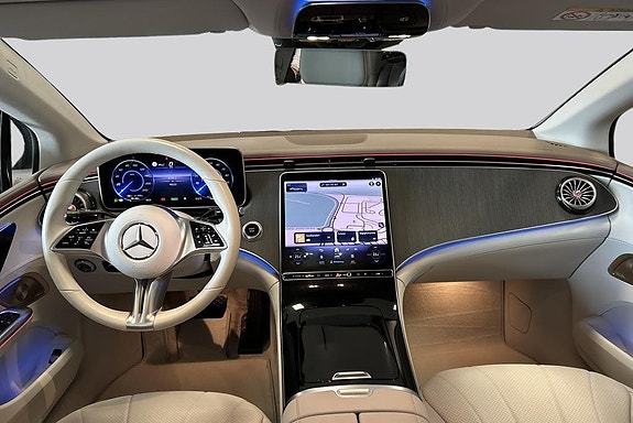 Mercedes-Benz EQE300 7 of 14