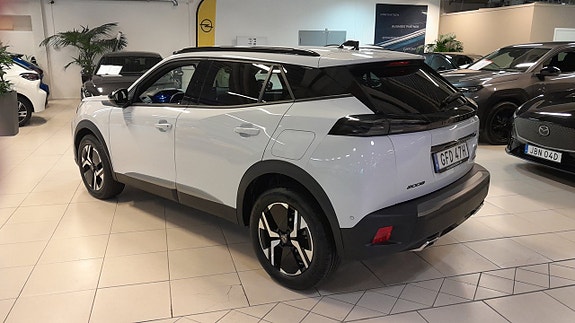 Peugeot 2008 5 of 13